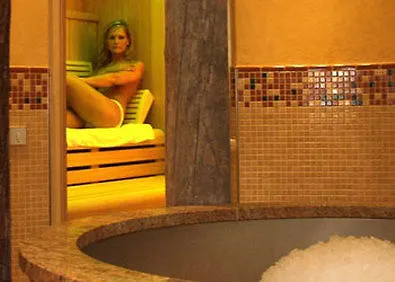 Hotel Grossfeld 4*